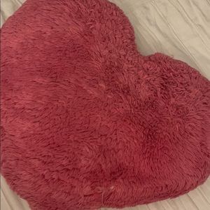 Heart pillow